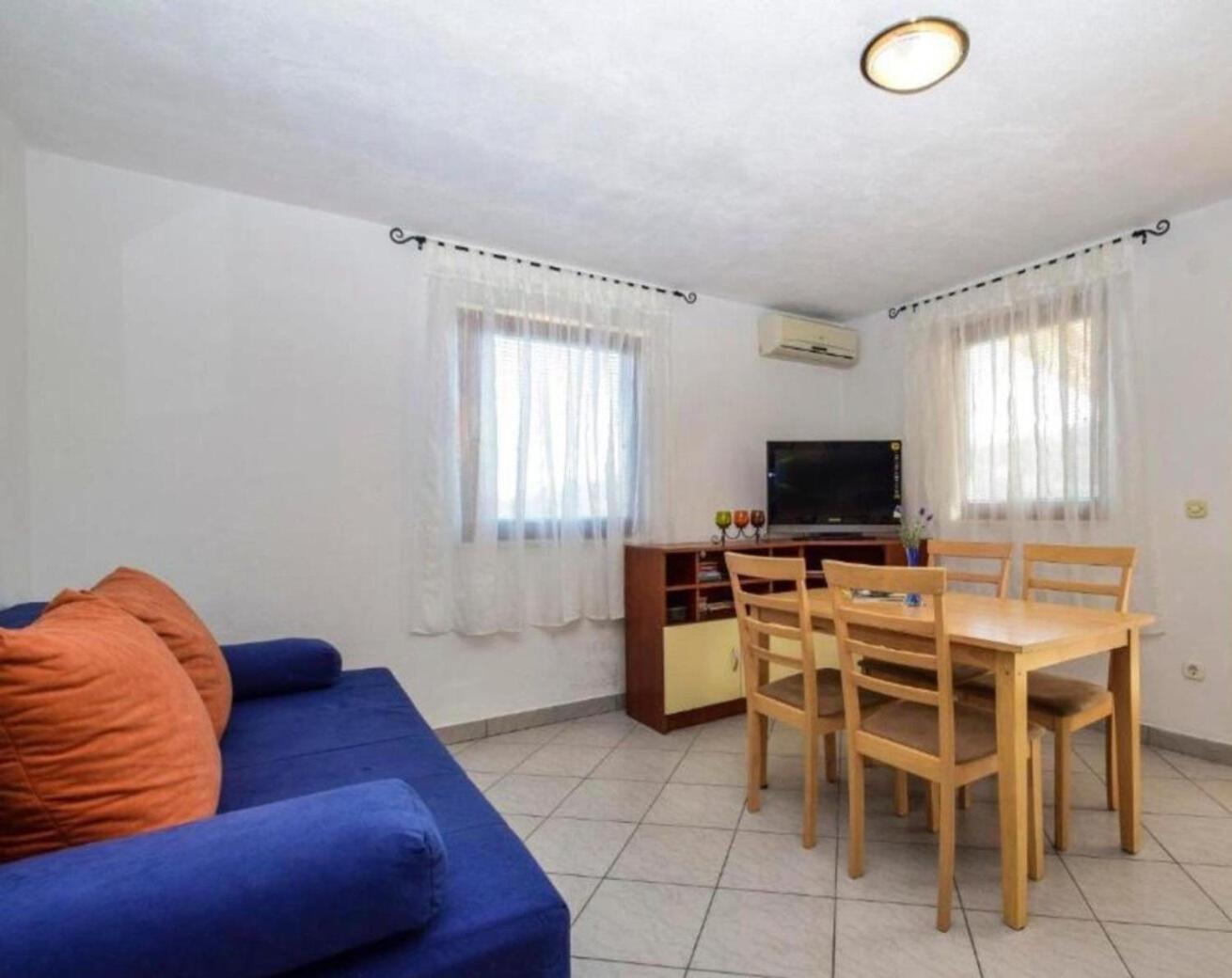Apartments Marijan Драге Экстерьер фото