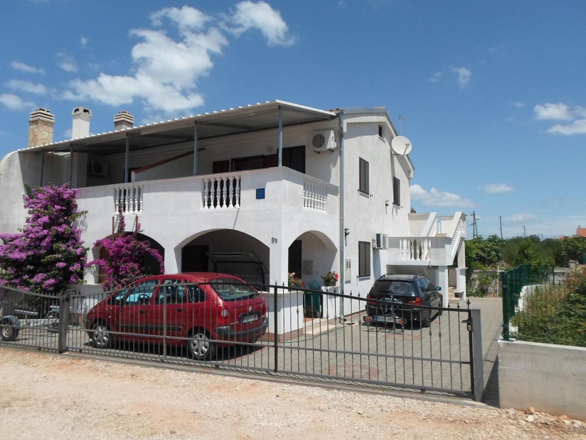 Apartments Marijan Драге Экстерьер фото